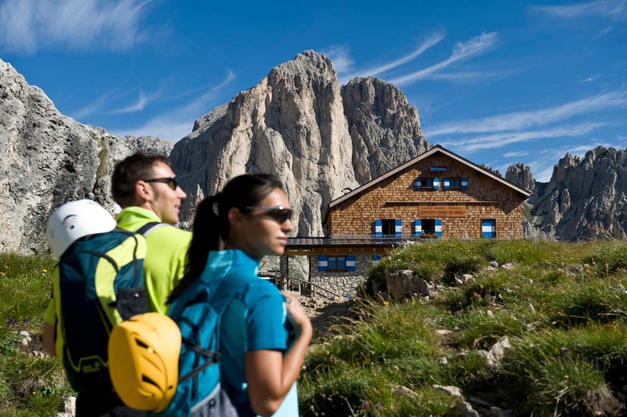 Отель Gasthof Zur Sonne Кардано Экстерьер фото